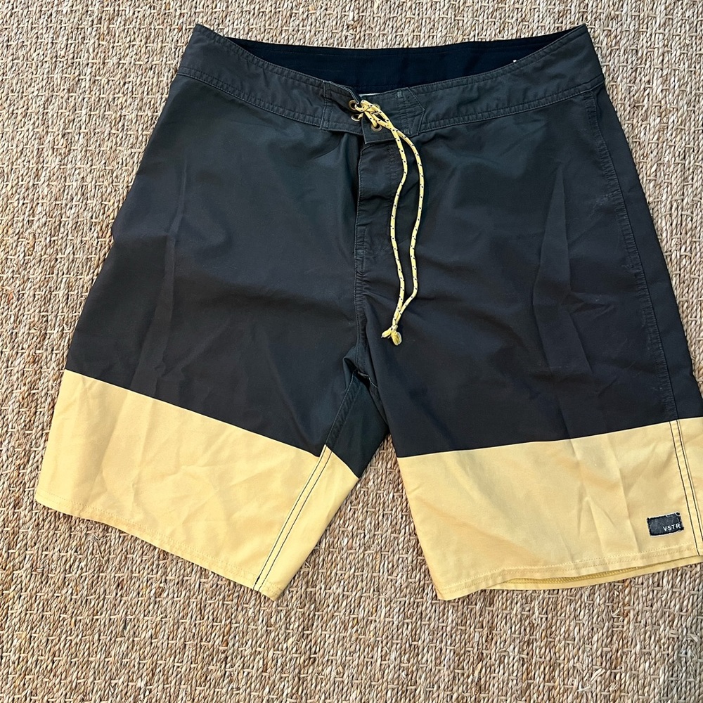 VSTR Board Shorts - size 35